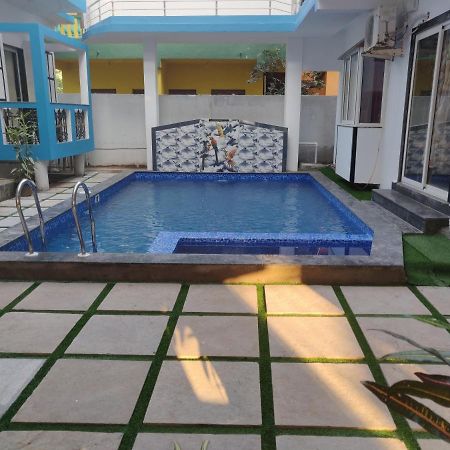 Hotel Queen Of Queen'S Calangute Exteriér fotografie